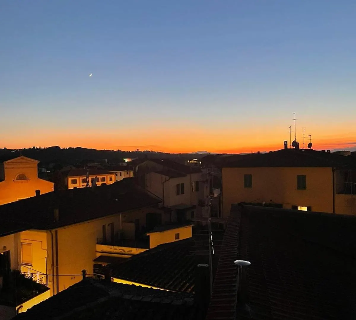 Apartment Appartamento Ai Piedi Del Borgo Di Certaldo Alto